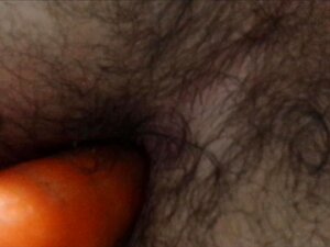 Una carota nel culo