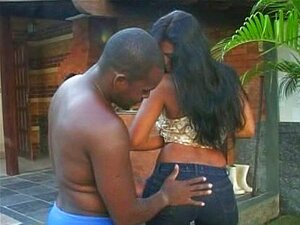 Travesti negra cu grande Mulher pelada fazendo sexo