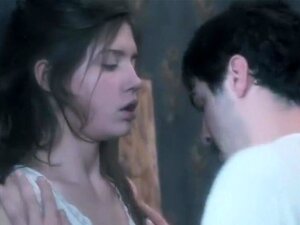 Gratuit Adele Porno vidéos porno et des films de sexe à CouplesNus.com