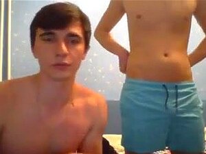 Vídeos de sexo e pornografia Amigos Gay Cam em alta qualidade no ...