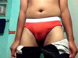 Gay Vita Bassa - Porno @ CuloNudo.com