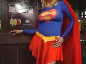 Supergirl Captured - Porno @ CuloNudo.com