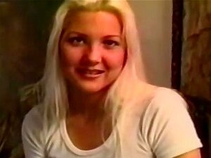 Finelooking Querida Retrô Analy Fodido POV Porn