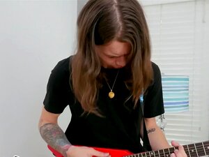 BANGBROS - Ashley Adams Fode Seu Rocker Meio Irmão Matt Sloan Porn