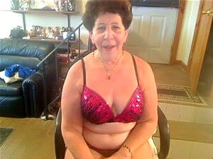 Gratis Bonjour Mami video porno e film di sesso su CategoriePorno.com.